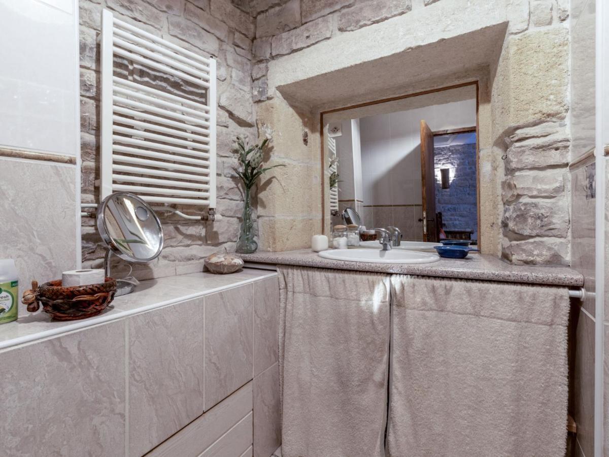 קאלביסון Apartment Belles Pierres By Interhome מראה חיצוני תמונה